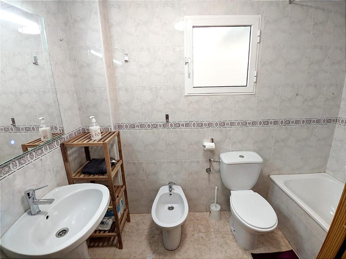 Modern Apartment 3Mins Walk To Playa Del Cura Beach ตอร์เรเวียคา ภายนอก รูปภาพ