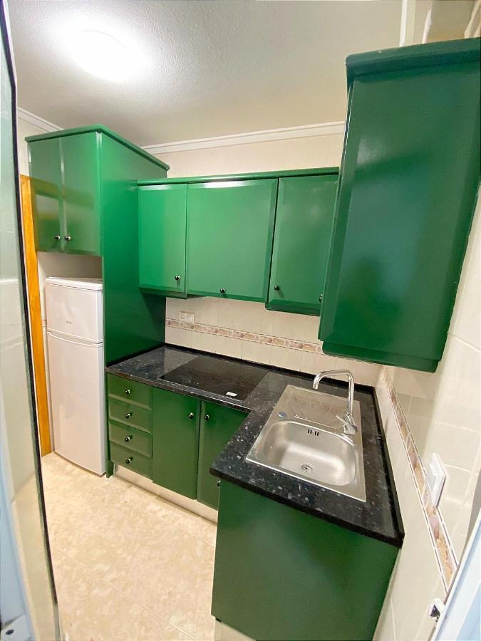 Modern Apartment 3Mins Walk To Playa Del Cura Beach ตอร์เรเวียคา ภายนอก รูปภาพ