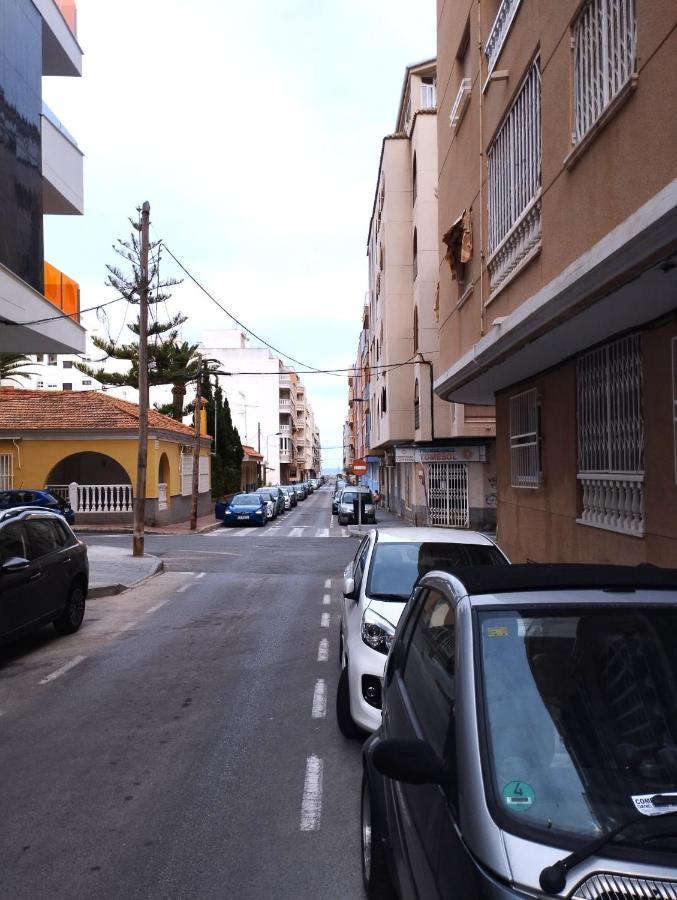 Modern Apartment 3Mins Walk To Playa Del Cura Beach ตอร์เรเวียคา ภายนอก รูปภาพ